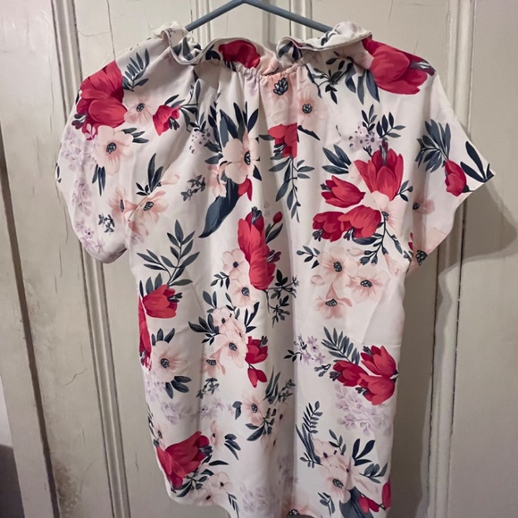 Ann Taylor MP Floral Ruffle Top Blouse - Picture 2 of 4